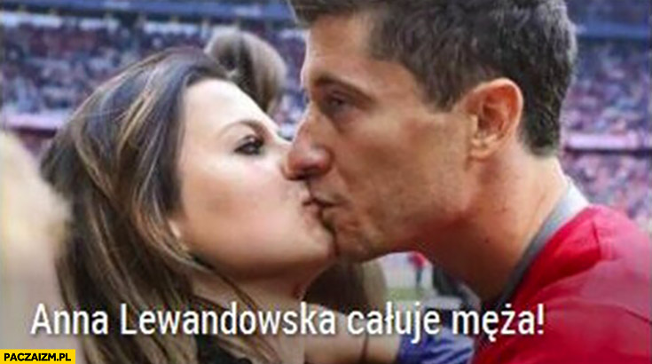 Anna Lewandowska całuje męża zdjęcie bez emocji