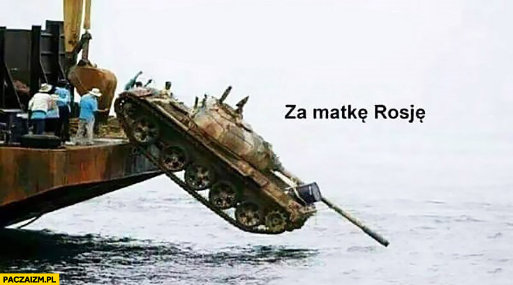 Czołg wpada do wody za matkę Rosję